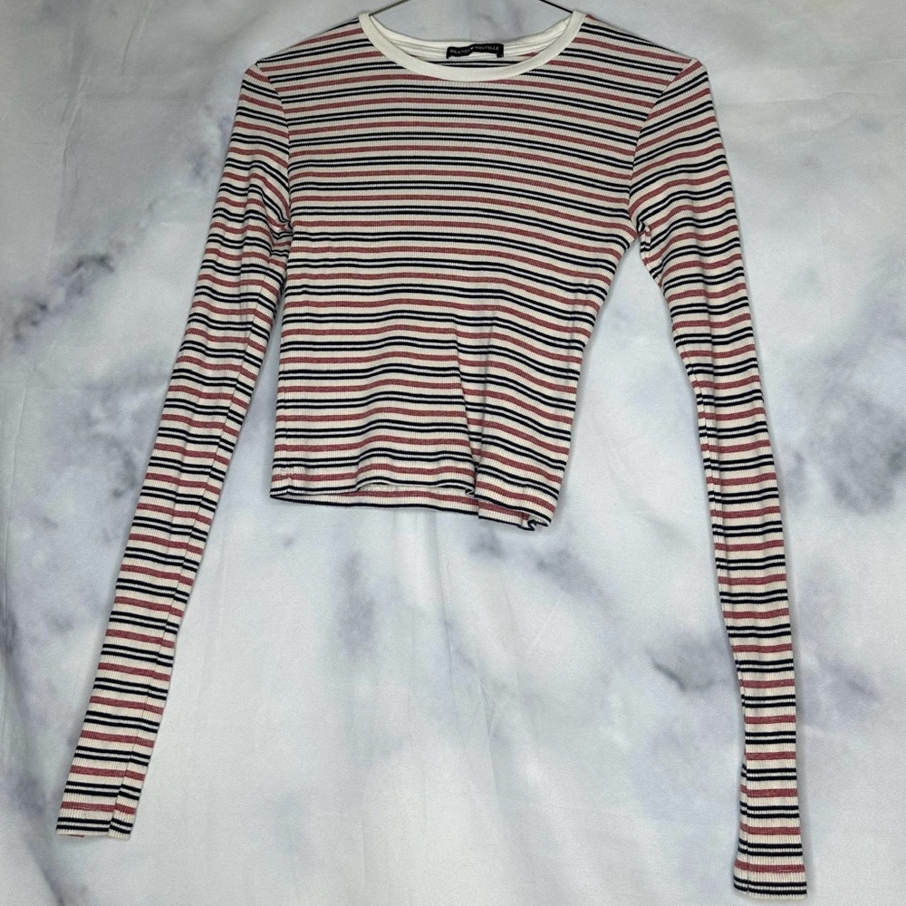 BRANDY MELVILLE – Striped Long Sleeve T-Shirt OS